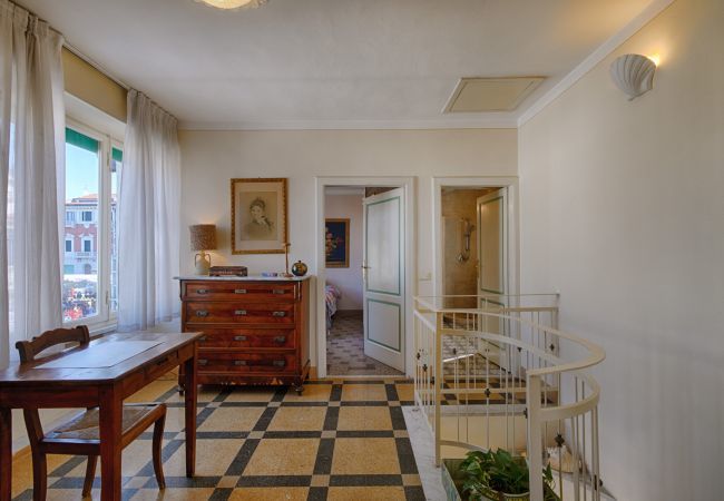 Chalet in Viareggio - Viareggina Liberty Fronte mare Chalet in Viareggio - Viareggina Liberty Fronte mare