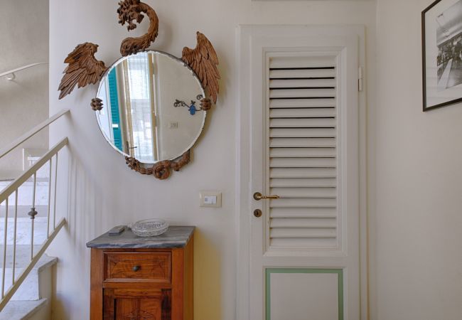 Chalet in Viareggio - Viareggina Liberty Fronte mare Chalet in Viareggio - Viareggina Liberty Fronte mare