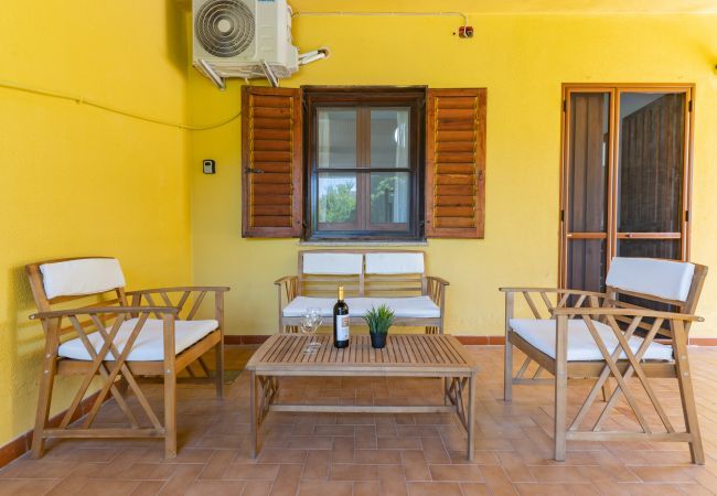 Apartment in Bari Sardo - La Casetta di Luisa - Affitti Brevi Italia Apartment in Bari Sardo - La Casetta di Luisa - Affitti Brevi Italia