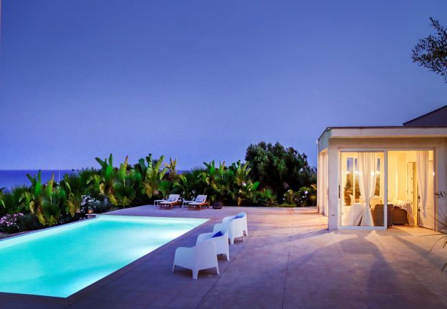 Villa in Ispica - VILLA LE GIOE DELLA VITA - Affitti Brevi Italia