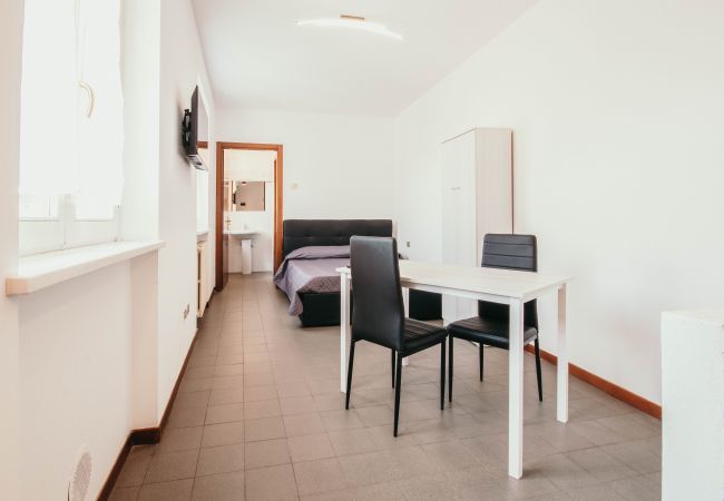 Apartment in Varese - Appartamento Cairoli - Affitti Brevi Italia