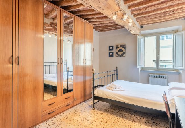 Apartment in Lucca - Corte San Lorenzo - Affitti Brevi Italia Apartment in Lucca - Corte San Lorenzo - Affitti Brevi Italia