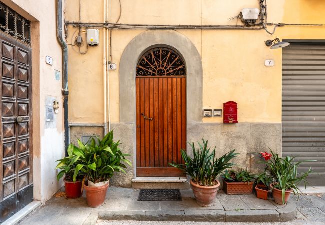 Apartment in Lucca - Corte San Lorenzo - Affitti Brevi Italia Apartment in Lucca - Corte San Lorenzo - Affitti Brevi Italia