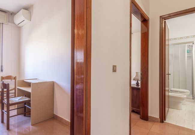 view on the single bedroom with a/c and bathroom view on the single bedroom with a/c and bathroom