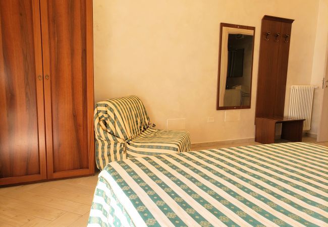 Rent by room in Monte Sant´Angelo - Dimora Arco 1- Affitti Brevi Italia Rent by room in Monte Sant´Angelo - Dimora Arco 1- Affitti Brevi Italia