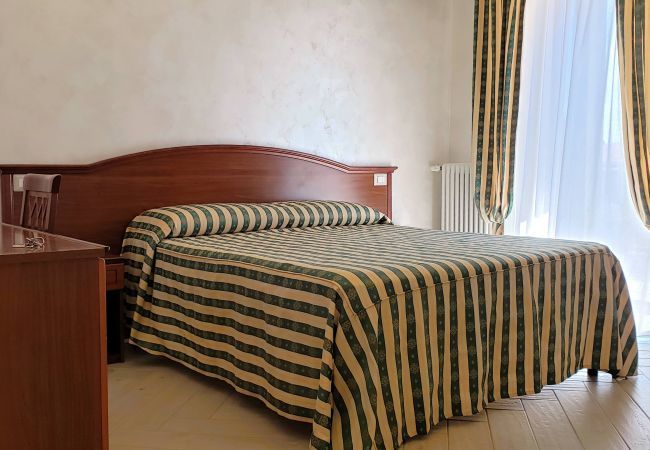 Rent by room in Monte Sant´Angelo - Dimora Arco 1- Affitti Brevi Italia Rent by room in Monte Sant´Angelo - Dimora Arco 1- Affitti Brevi Italia