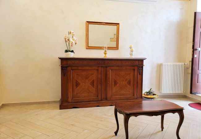 Rent by room in Monte Sant´Angelo - Dimora Arco 1- Affitti Brevi Italia Rent by room in Monte Sant´Angelo - Dimora Arco 1- Affitti Brevi Italia