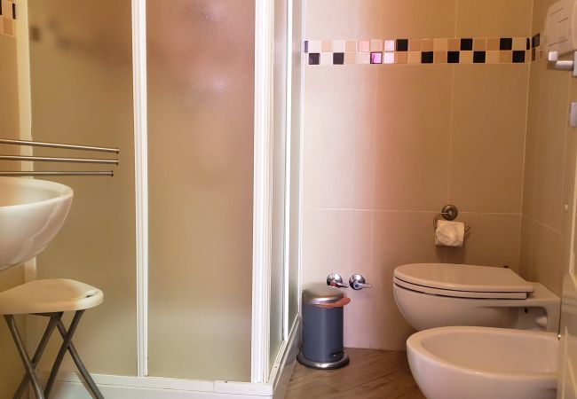 Rent by room in Monte Sant´Angelo - Room San Raffaele - Affitti Brevi Italia Rent by room in Monte Sant´Angelo - Room San Raffaele - Affitti Brevi Italia