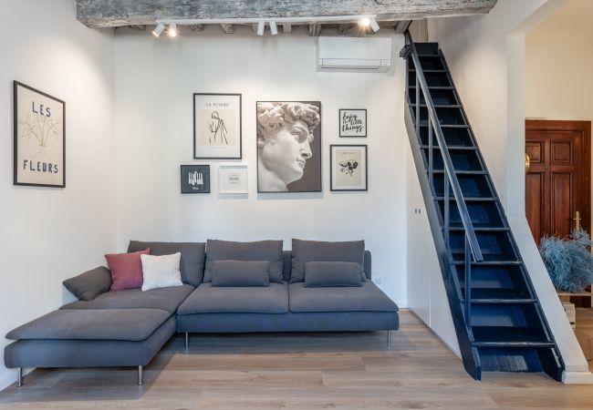 Apartment in Lucca - La Finestra di Puccini - Affitti Brevi Italia Apartment in Lucca - La Finestra di Puccini - Affitti Brevi Italia