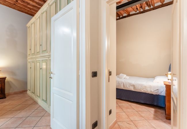 Apartment in Lucca - Tuscan Apartment -Affitti Brevi Italia Apartment in Lucca - Tuscan Apartment -Affitti Brevi Italia