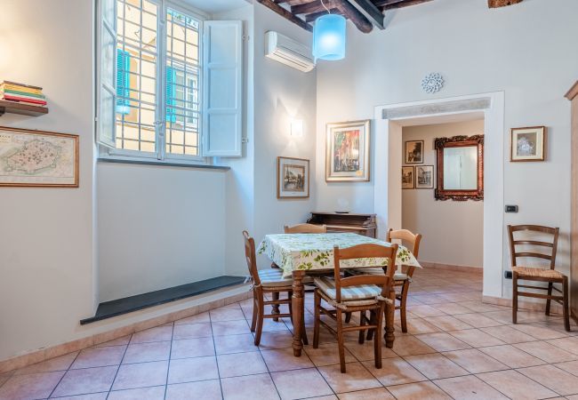 Apartment in Lucca - Tuscan Apartment -Affitti Brevi Italia Apartment in Lucca - Tuscan Apartment -Affitti Brevi Italia