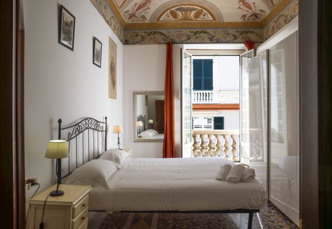 Apartment in Genoa - Appartamento San Lorenzo 2 - Affitti Brevi Italia