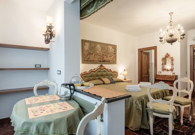 Rent by room in Pisa - Lilium Deluxe - Affitti Brevi Italia Rent by room in Pisa - Lilium Deluxe - Affitti Brevi Italia