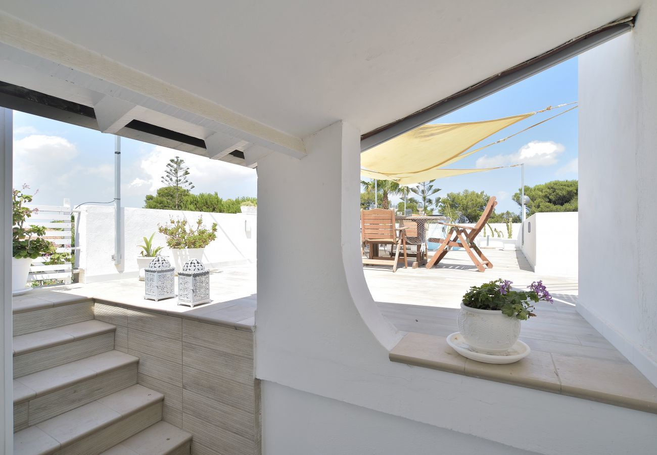 terrace ROMANTIC HOUSE PORTO ULISSE Solo Affitti Brevi  House in Ispica - ROMANTIC HOUSE PORTO ULISSE - Affitti Brevi Italia