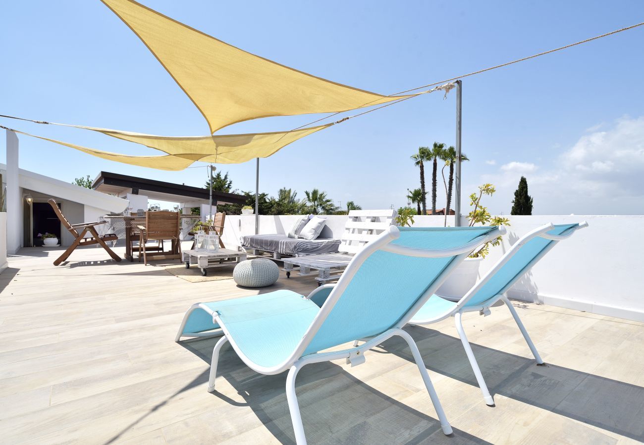 terrace ROMANTIC HOUSE PORTO ULISSE Solo Affitti Brevi  House in Ispica - ROMANTIC HOUSE PORTO ULISSE - Affitti Brevi Italia