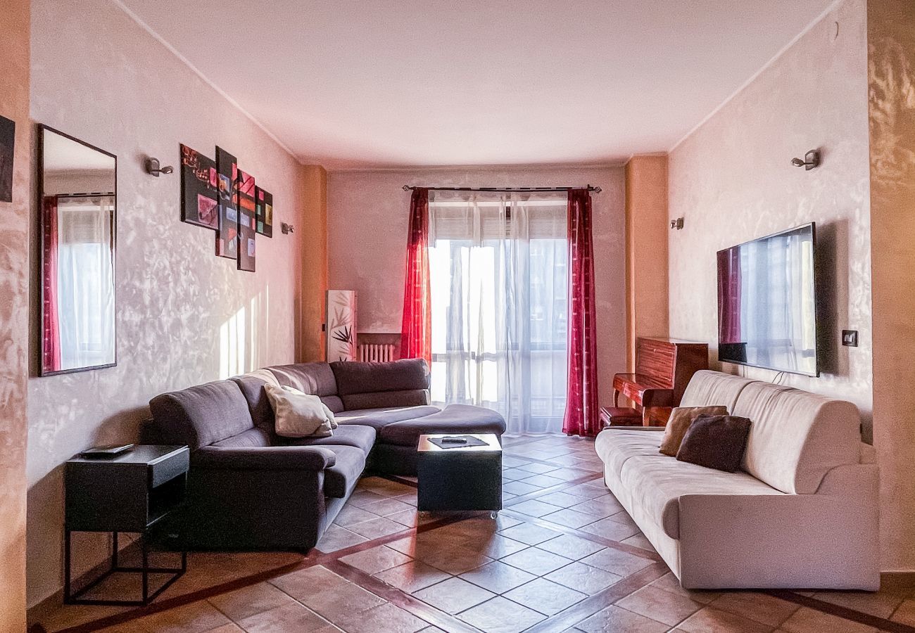 Living room MYHOUSE INN LINGOTTO - Solo Affitti Brevi Apartment in Turin - MYHOUSE INN LINGOTTO - Affitti Brevi Italia