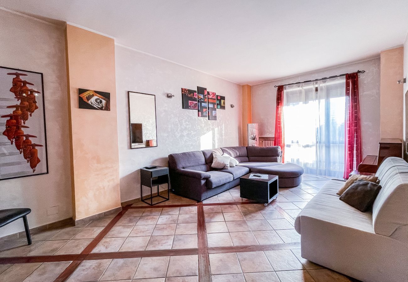 Living room MYHOUSE INN LINGOTTO - Solo Affitti Brevi  Apartment in Turin - MYHOUSE INN LINGOTTO - Affitti Brevi Italia