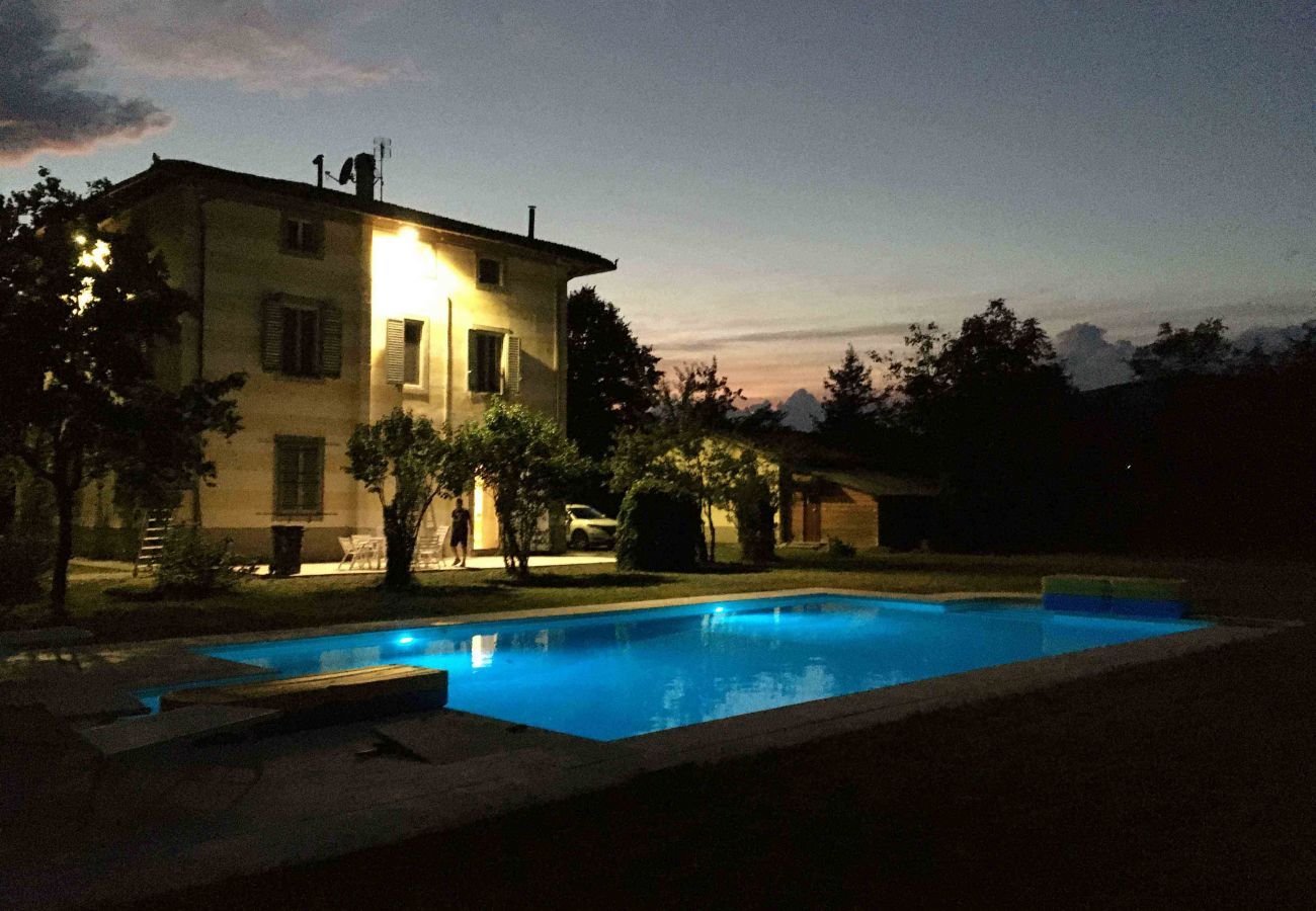 Villa in Scarperia - Villa Liberty Mugello - Affitti Brevi Italia Villa in Scarperia - Villa Liberty Mugello - Affitti Brevi Italia