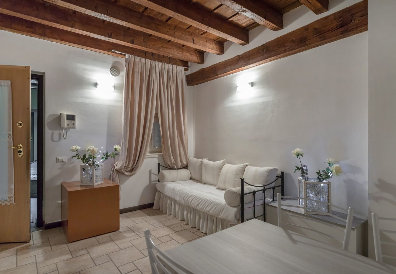 Apartment in Bergamo - San Bernardino 8 - Immobili e Soluzioni Rent Apartment in Bergamo - San Bernardino 8 - Immobili e Soluzioni Rent