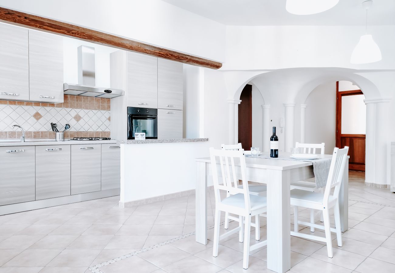 Apartment in Ulassai - Appartamento La Capretta Bianca - Affitti Brevi It