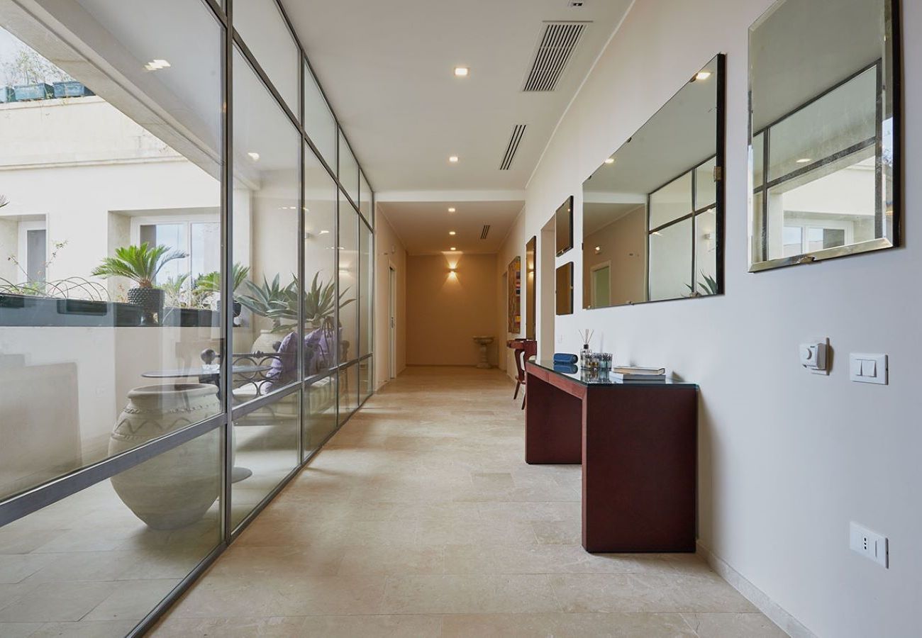 internal path AuriSPA Convent Suite Affitti Brevi Italia Apartment in Noto - SUITE AURISPA - Affitti Brevi Italia