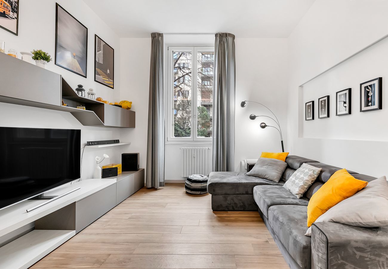 Living room apartment Beatrice - Affitti Brevi Italia Apartment in Milan - Appartamento Beatrice - Affitti Brevi Italia