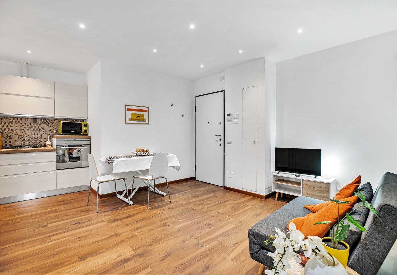 Living room Apartment Ciliegi - Affitti Brevi Italia Apartment in Milan - Appartamento Ciliegi - Affitti Brevi Italia