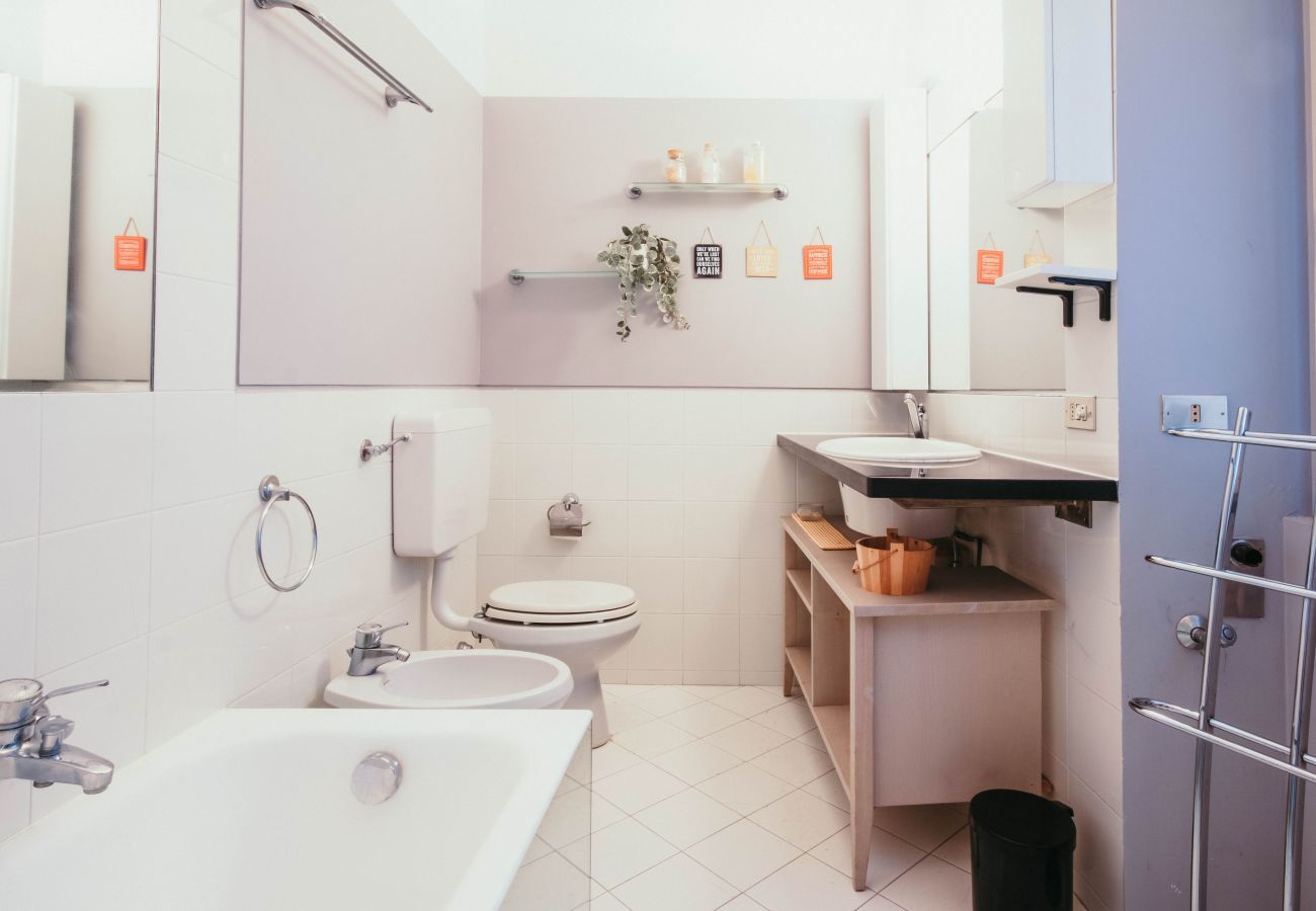 Apartment in Varese - Appartamento Flaminia - Affitti Brevi Italia Apartment in Varese - Appartamento Flaminia - Affitti Brevi Italia