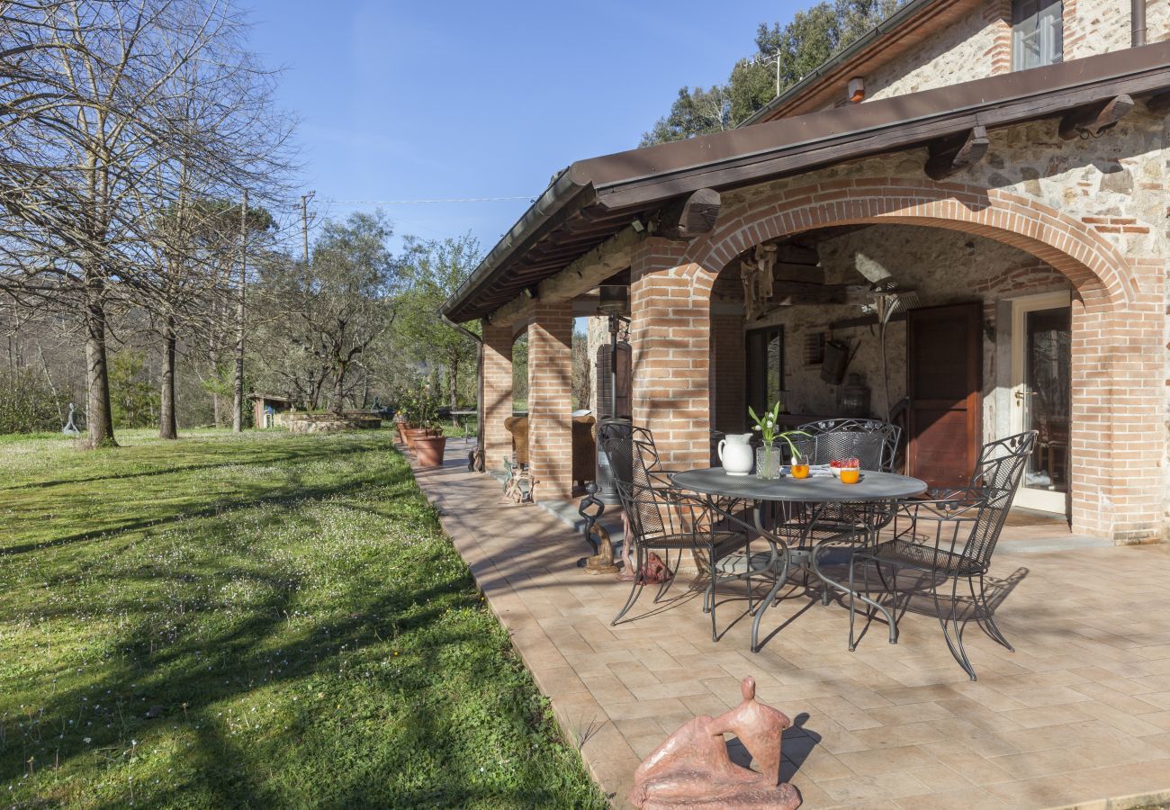 Villa in Camaiore - Villa Francesca - Affitti Brevi Italia