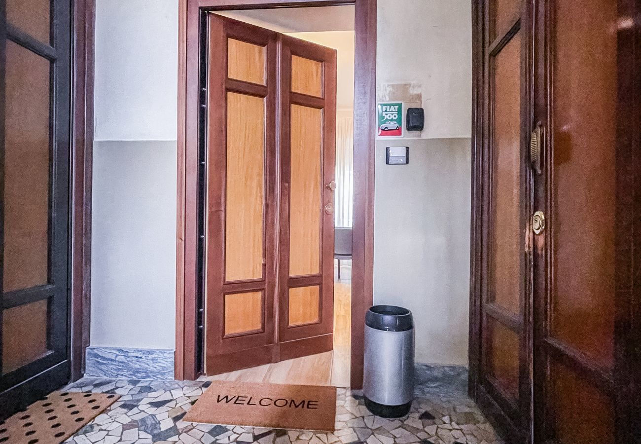 Apartment entrance door Apartment entrance door