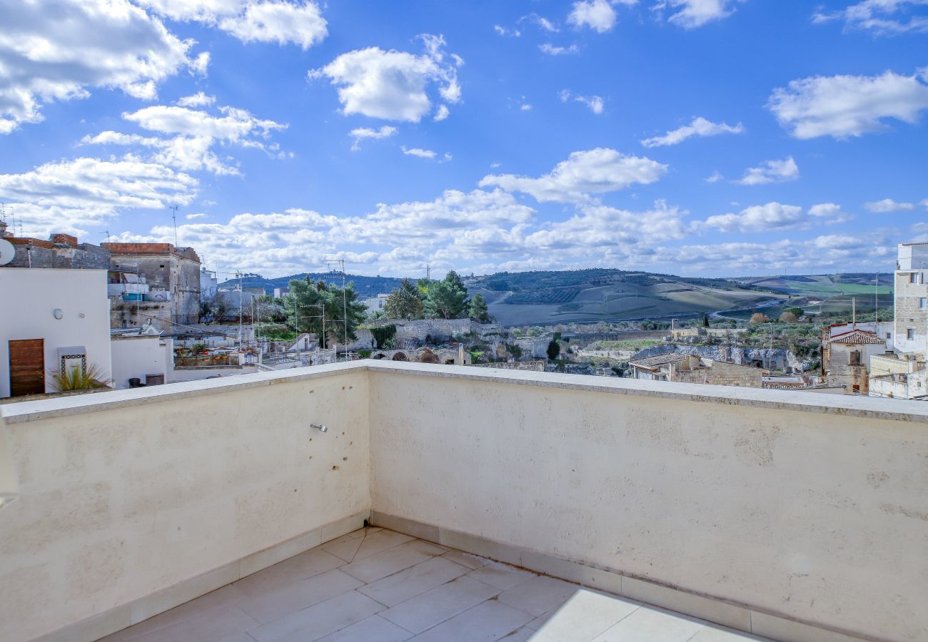 terrace Palazzo Fondo Vico 2   Affitti Brevi Italia Apartment in Gravina in Puglia - Palazzo Fondo Vico 2 - Affitti Brevi Italia