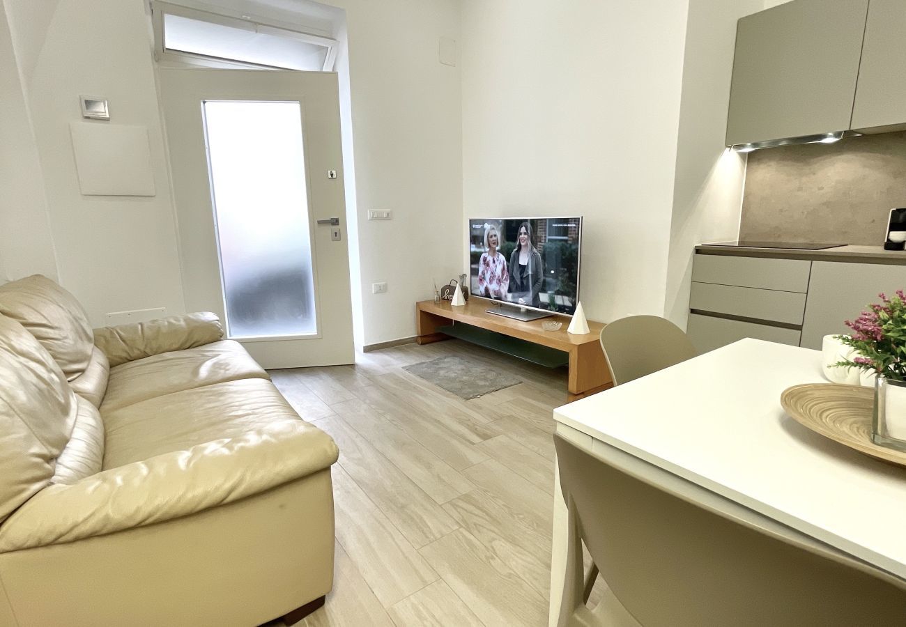 Apartment in Manfredonia - Room 215 - Affitti Brevi Italia