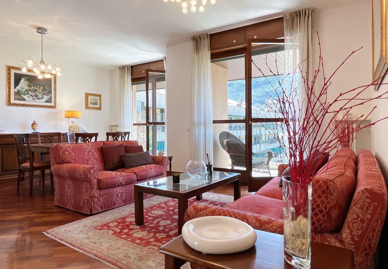 Bright living room with balcony attic-living-room-Lecco