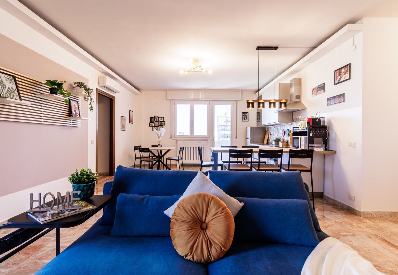 Apartment in Modena - Skyline Ottavo Cielo