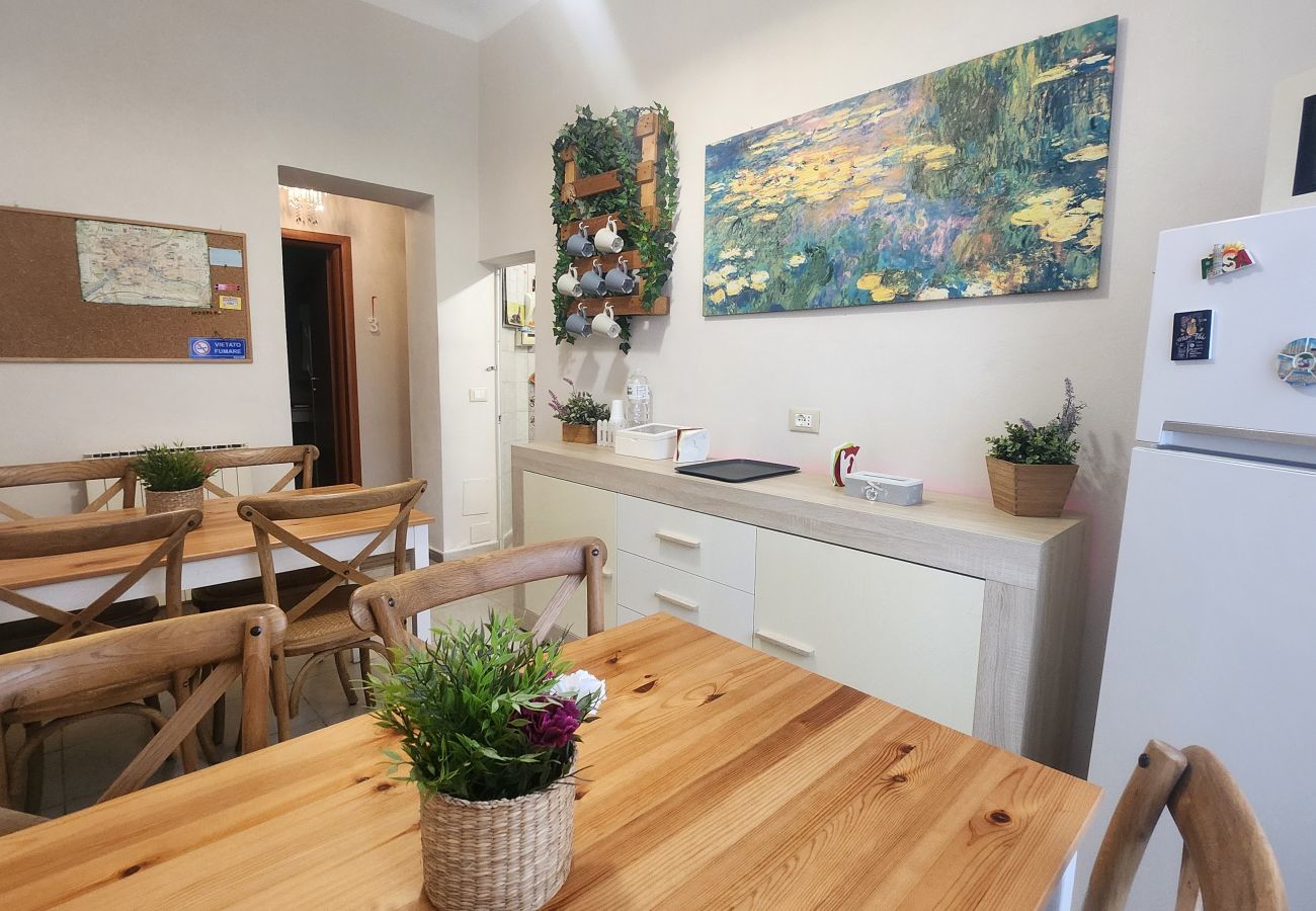 Rent by room in Pisa - Villa Sofia Suite Purple - Affitti Brevi Italia Rent by room in Pisa - Villa Sofia Suite Purple - Affitti Brevi Italia