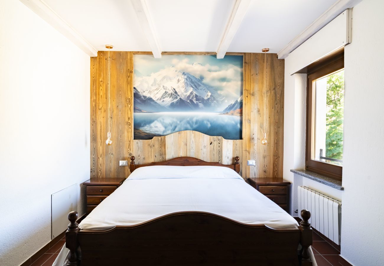 Apartment in Aosta Valley - Aosta Eporedia